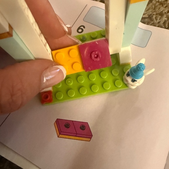 LEGO Friends Birthday Party Set - Colorful - Picture 9 of 10